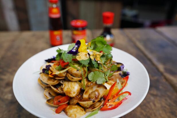 Chiu Chow Chilli Oil Clams